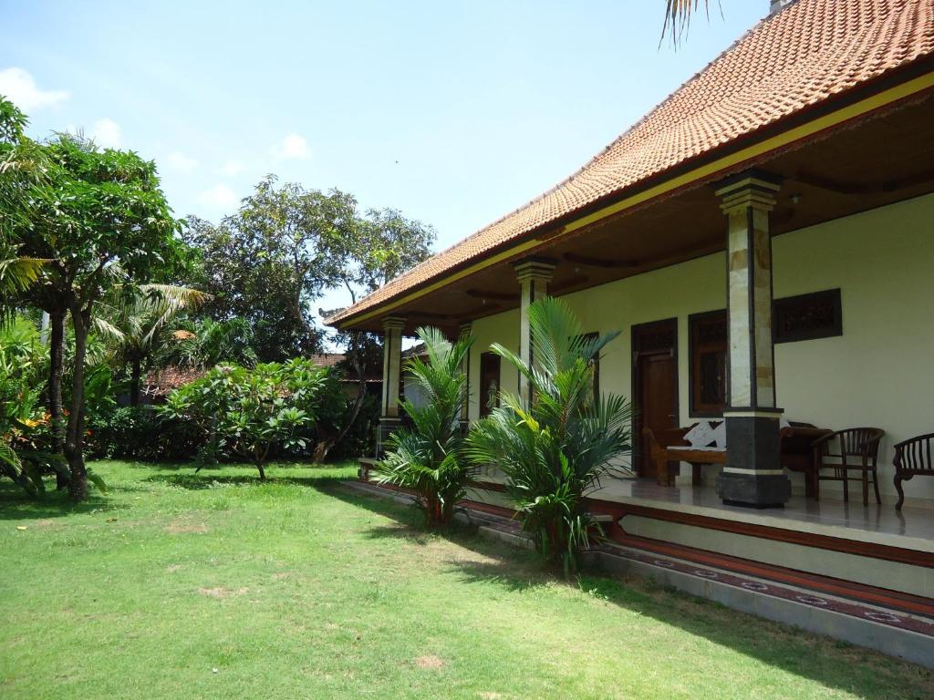 Pande Homestay Canggu Esterno foto