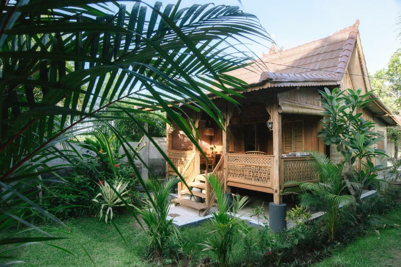 Pande Homestay Canggu Esterno foto